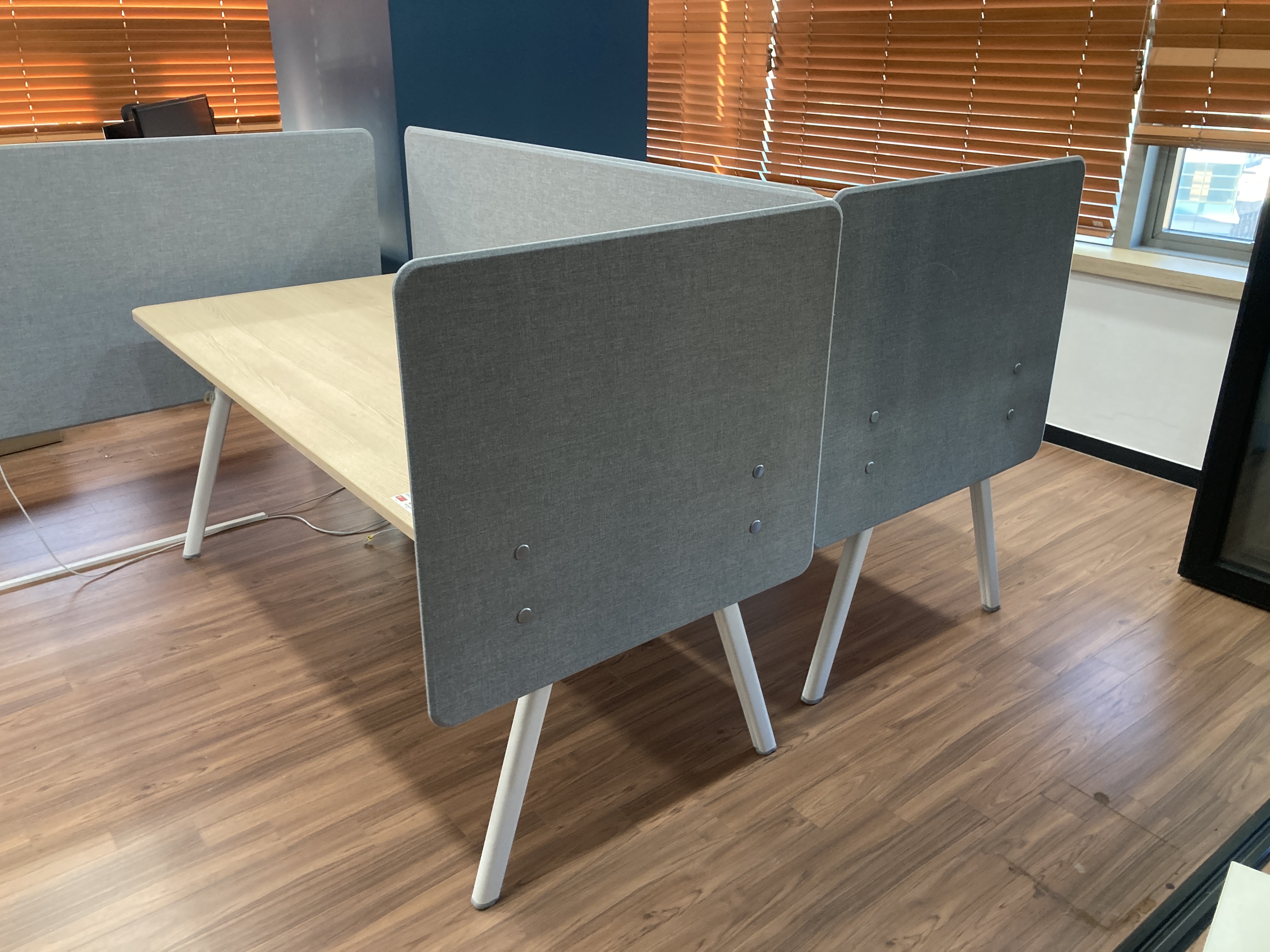 퍼시스 인에이블 1400,1600전면 사이드 파티션-80장예약