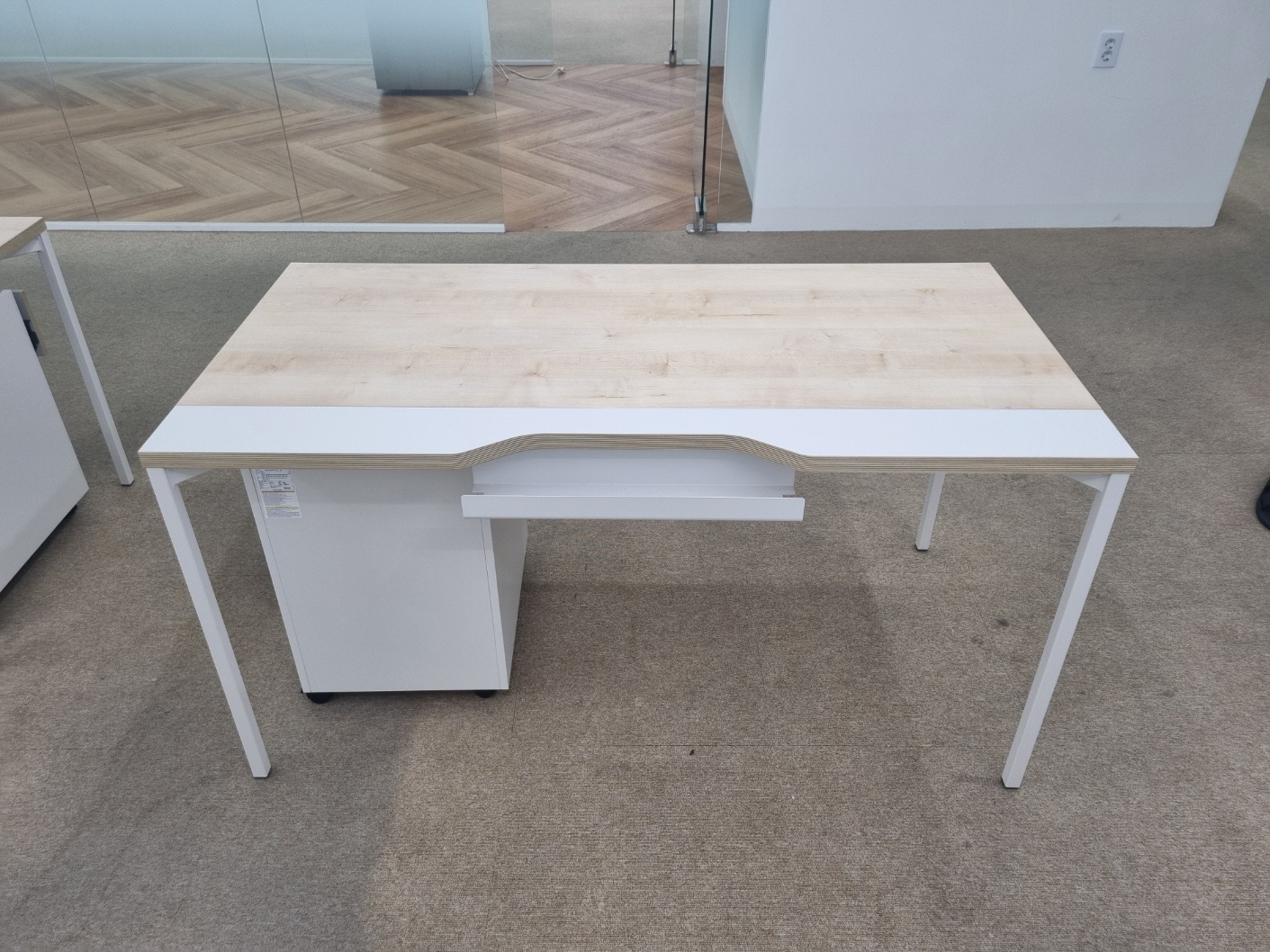 데스커 1400*700 책상[서랍별매,색상:MLWW]-5개예약