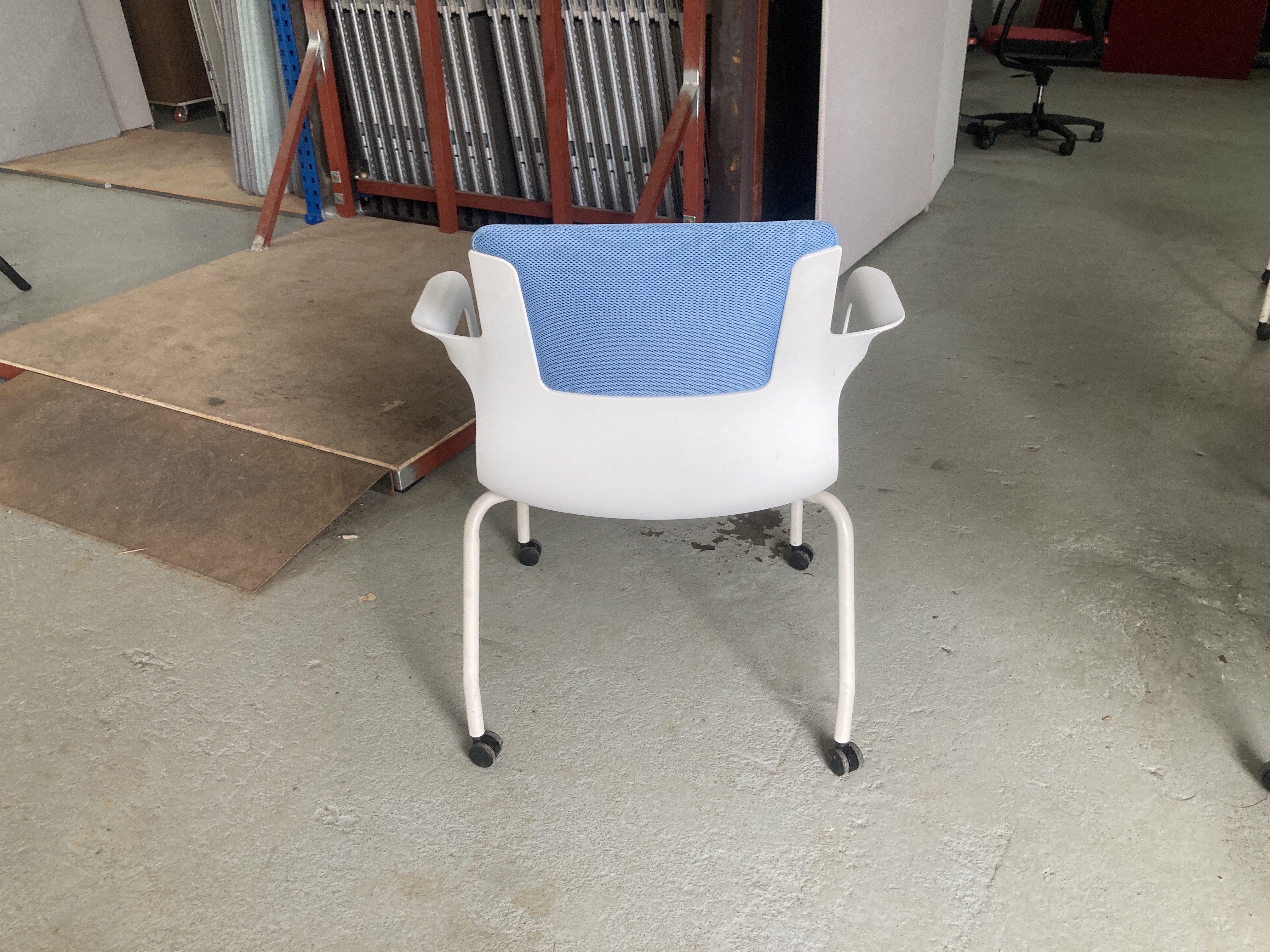 퍼시스 EGA 회의의자 CH0029