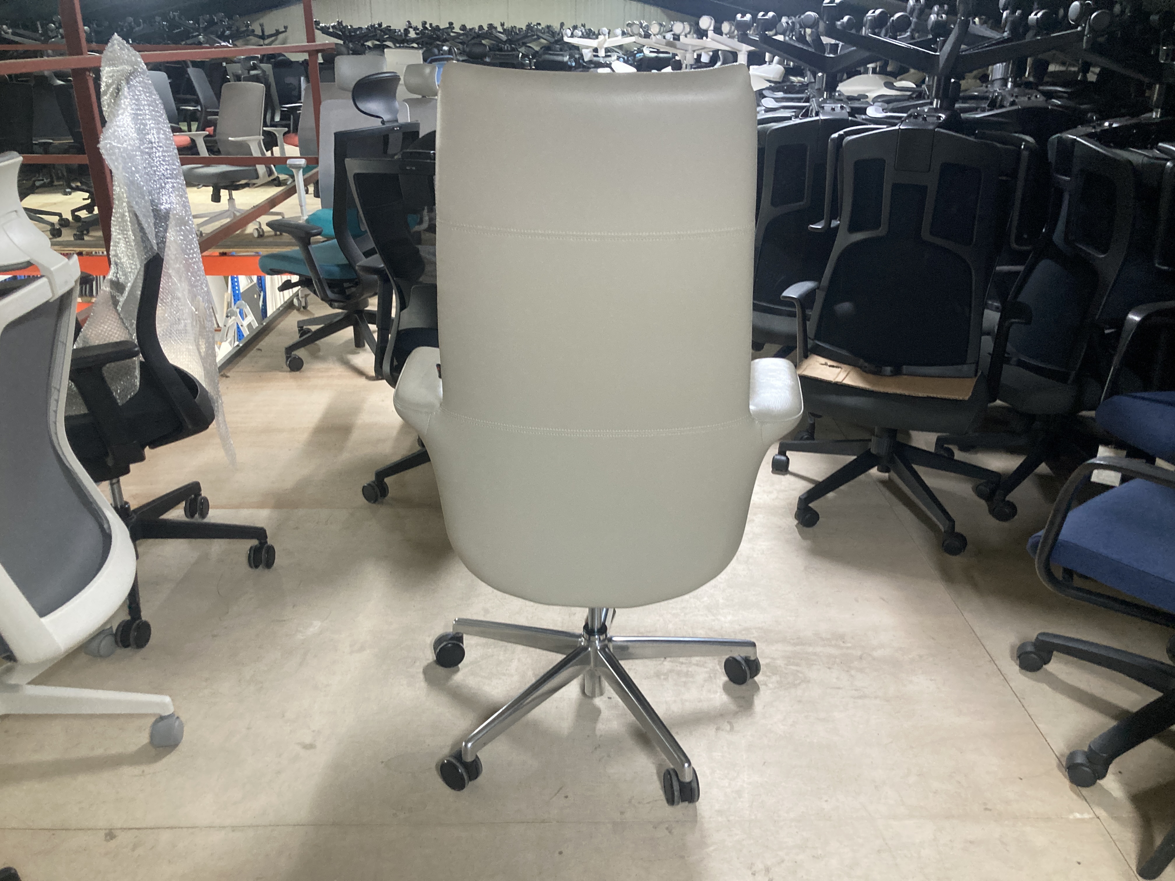 퍼시스 셀리오스 중역의자 CH5400[전면천연가죽]