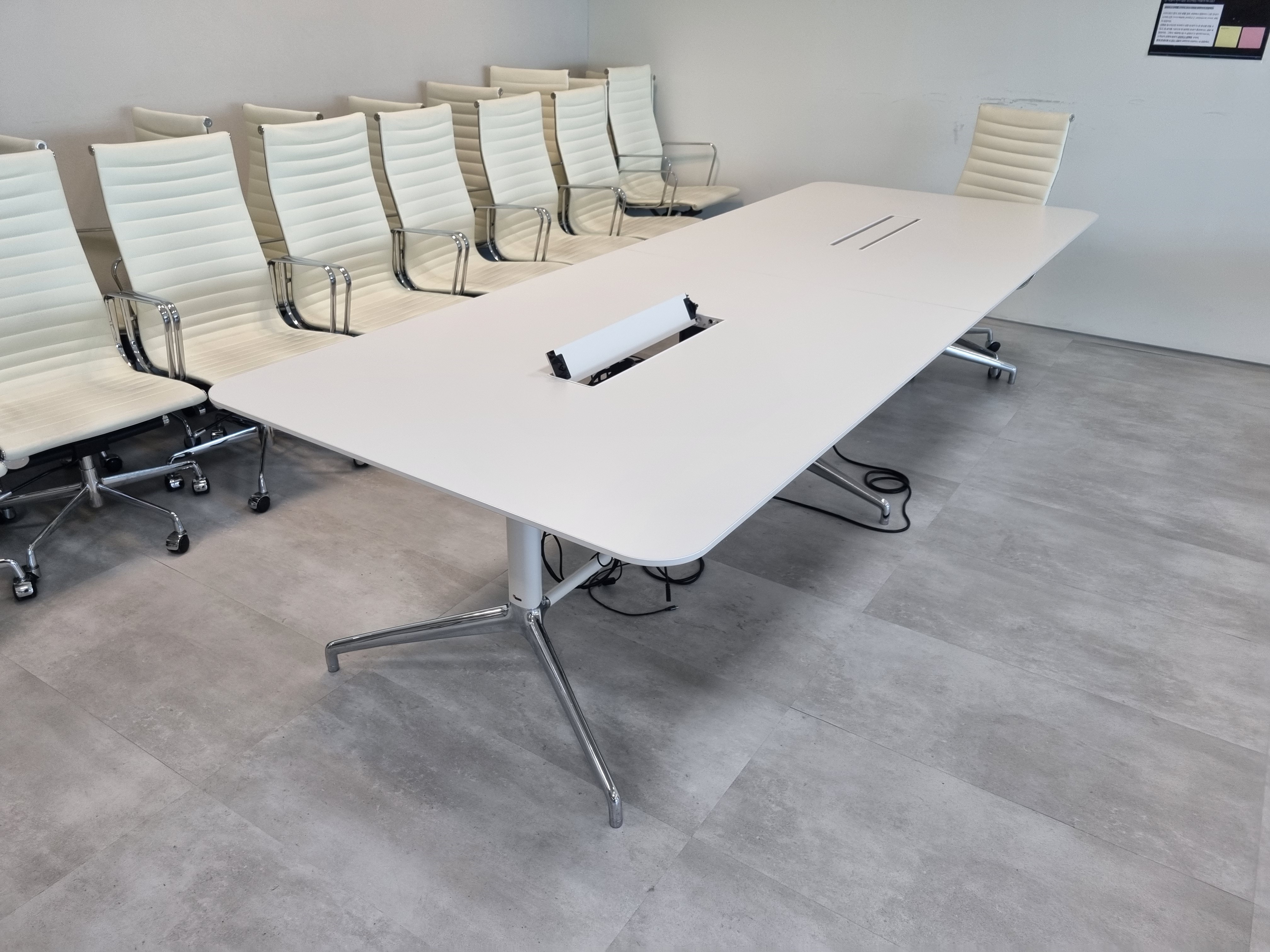 퍼시스 비콘플러스 3200,2800 회의테이블-2800테이블 가산예약