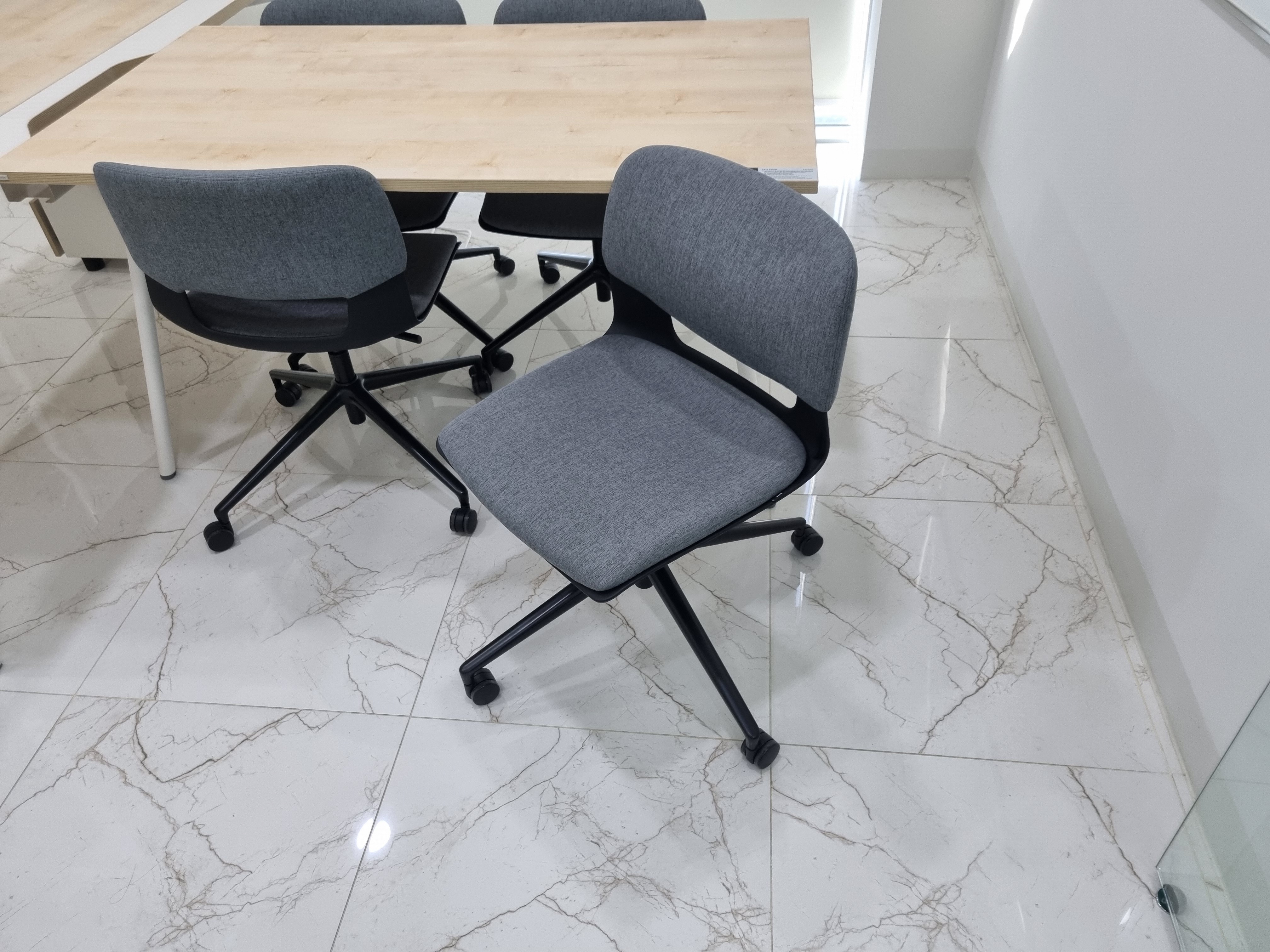 시디즈 버튼 회의의자