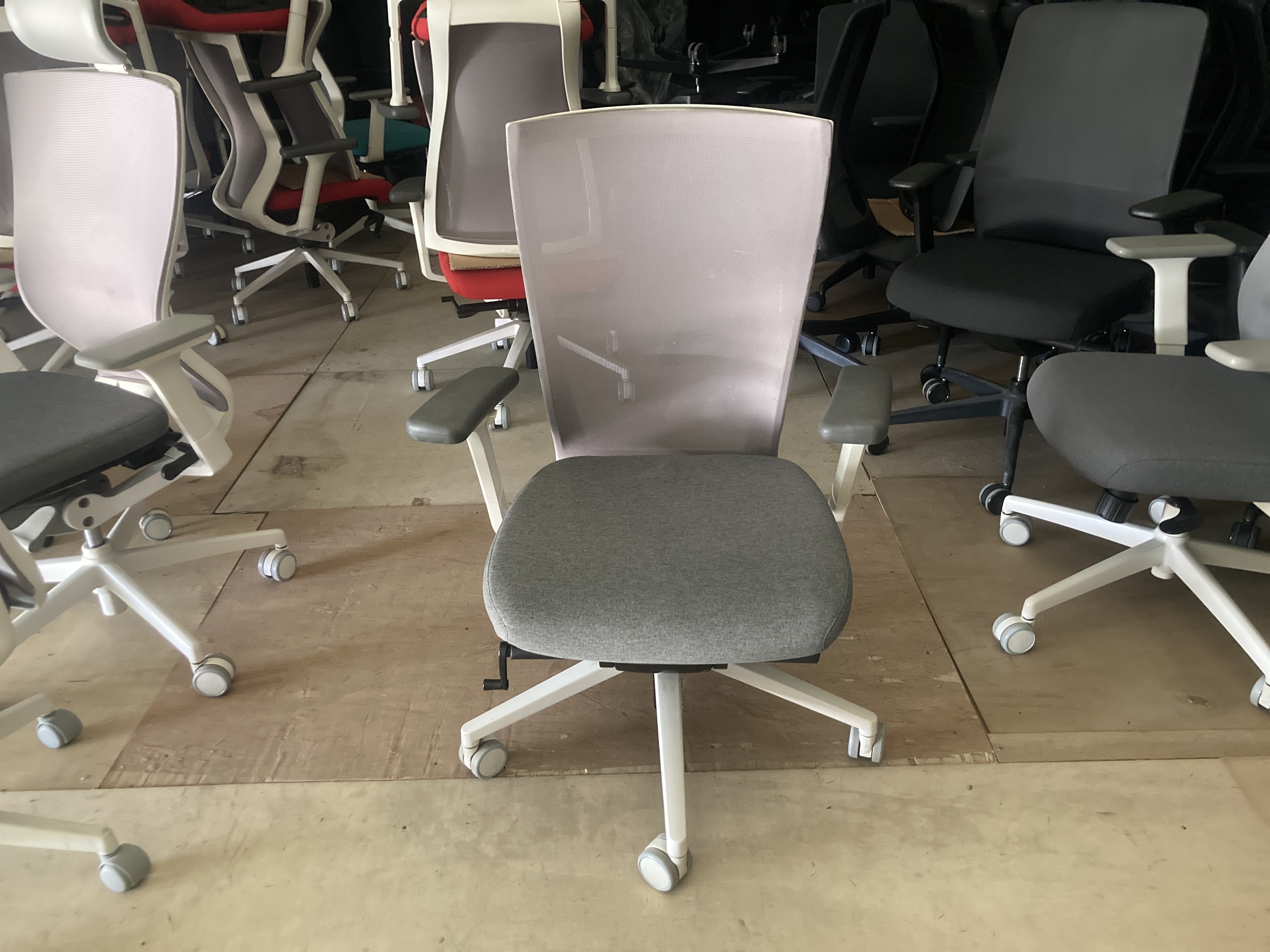 퍼시스 CH4300WRA 사무용의자-16개가산예약